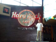 0549  Chris @ Hard Rock Cafe Hyderabad.JPG